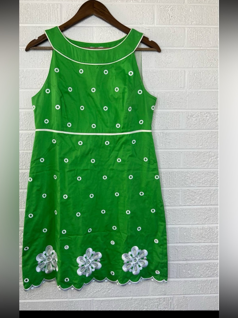 Lilly Pulitzer Lilly Pulitzer Kelly Green
Jacqueline Lace Shift Short